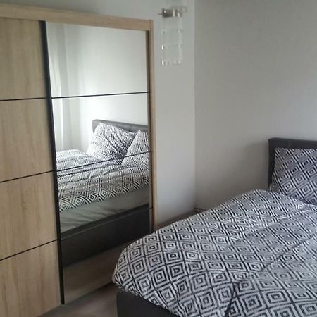 Gutenberg Utca Apartman Szeged Exterior foto